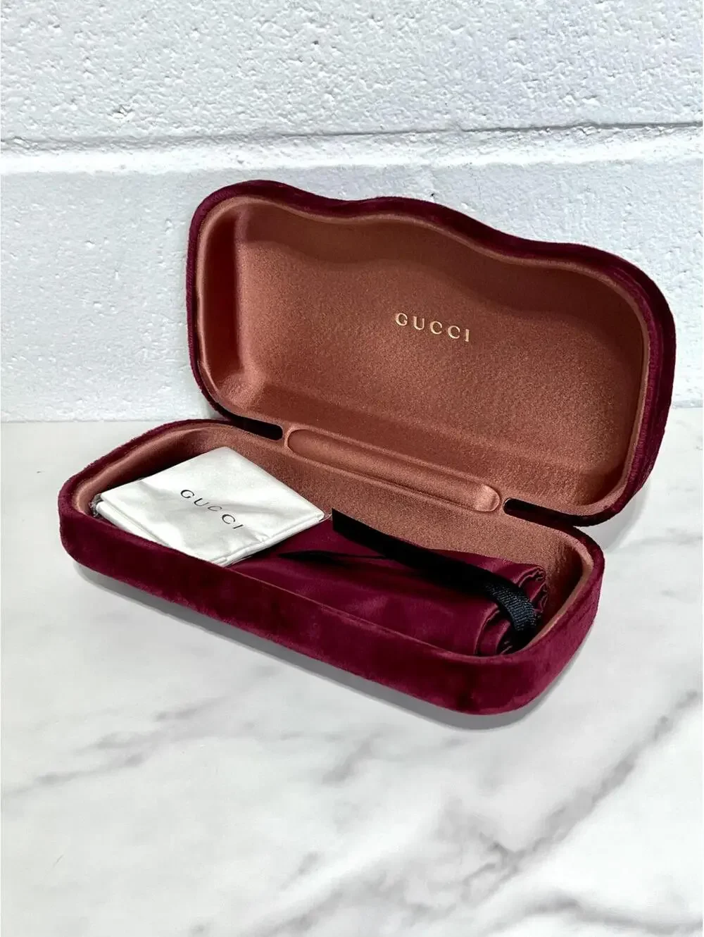 Gucci Burgundy Velvet Eyewear Large Hard Case Cloth, & Dust Bag (No Glasses)